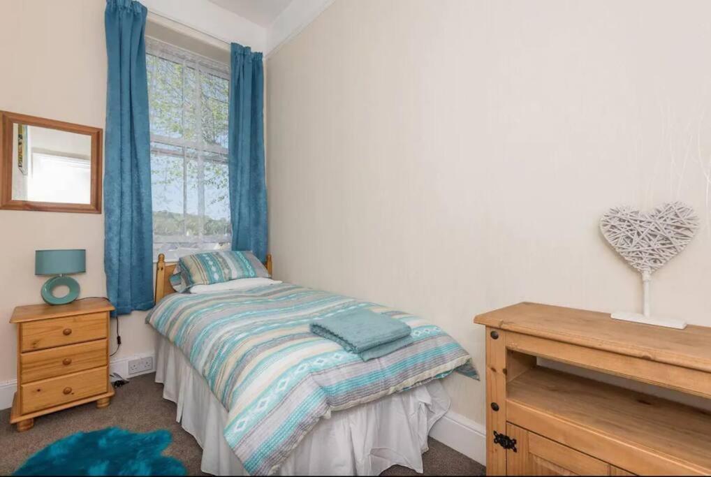 Bright 2 Bedroom Apartment Near Seafront Central بينزانس المظهر الخارجي الصورة